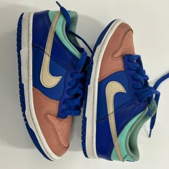 Nike Dunk Low SE GS “Salmon Toe”- Hyper Royal / Emerald Rise / Red Stardust 4Y - Picture 1 of 10